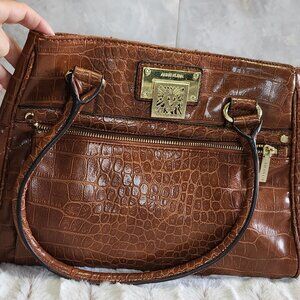 Anne klein